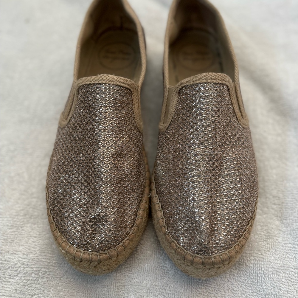 Elegant Metallic Espadrille!Super Comfy!